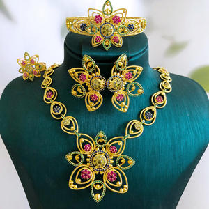 T114C 고급 디자이너 웨딩 쥬얼리 세트 4pcs 지르콘 꽃 나이지리아에서 이탈리아 브라질 골드-유행 목걸이 도매 - Product Image 5