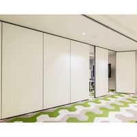 Panneau mural mobile insonorisé, cloison mobile, système coulissant pliable pour école
