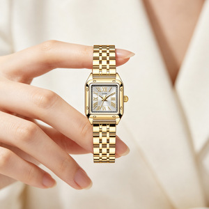 Reloj de pulsera para mujer con esfera cuadrada de números romanos retro, correa de acero, reloj de cuarzo de lujo para negocios, elegante y versátil. - Product Image 3
