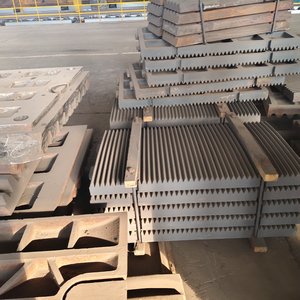 เครื่องบดกรามแบบเว้าแผ่นเหล็กแมงกานีสสูงสำหรับการทำเหมืองแร่ขึ้นรูปโลหะทอง - Product Image 1