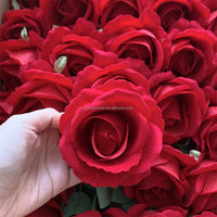 E-715 Neuheiten Handgefertigte Realistische Samt-Kunstrose Einzelner Blumenstiel für Muttertag & Weihnachten