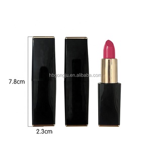 <span class=keywords><strong>Rossetto</strong></span> Opaco Personalizzato 2026 all'Ingrosso, <span class=keywords><strong>Rossetto</strong></span> Cosmetico <span class=keywords><strong>Bianco</strong></span> a Lunga Durata - Product Image 2