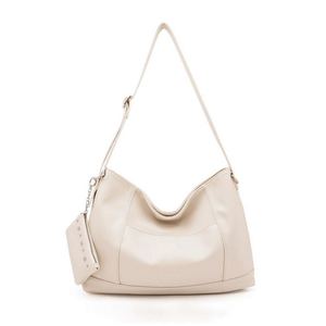 Bolso de mano de moda para mujer, estilo europeo y americano, bolso de hombro de poliéster con hebilla de PU para mujer - Product Image 1