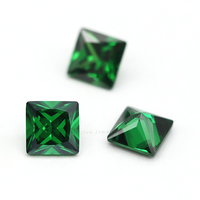 Wuzhou Gems Offre Spéciale Vert Émeraude Zircon Cubique aaa zircon Rond Carré Vert Pierre CZ Toutes Les Tailles En Stock