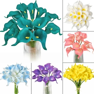 Mini Flores Artificiales de Lirio Calla de Plástico |   Accesorios para Bodas y Fotografía |   Ramos de Flores Artificiales para Decoración del Hogar - Product Image 3