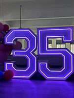 Enseigne néon 3D personnalisée Décoration événementielle Néons à LED Miroir Infinity Enseigne néon pour décoration de bar Fournisseur de fêtes