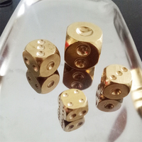 Dés en laiton à 6 faces, mini-dés faits à la main en laiton massif, pour casino, mahjong, KTV, fête, dés de jeu de rôle en cuivre métallique