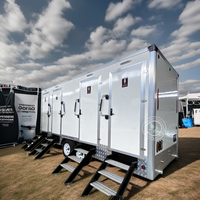 Vente chaude de toilettes en acier portables modernes pour les fêtes en plein air, le camping, les lieux publics et les parcs fabriqués à partir de panneaux sandwich
