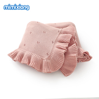 Novedad 2026 Mimixiong OEKO Tex Mantas de algodón tejidas para bebé recién nacido con borde de volantes, diseño hueco y liso