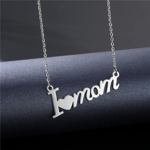 Collar <span class=keywords><strong>de</strong></span> Acero Inoxidable con Colgante <span class=keywords><strong>de</strong></span> Letra Simple, Regalo Elegante <span class=keywords><strong>para</strong></span> el Día <span class=keywords><strong>de</strong></span> la Madre, Collar 'Te Amo Mamá' <span class=keywords><strong>para</strong></span> <span class=keywords><strong>Mi</strong></span> Mamá - Product Image 1