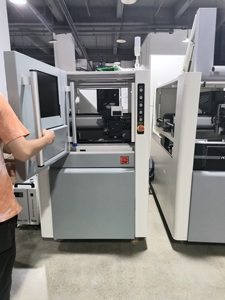 Máquinas de marcado láser de línea de producción automática de alta precisión, máquinas de marcado láser de código <span class=keywords><strong>QR</strong></span> PCB de fibra UV CO2 de línea SMT - Product Image 4
