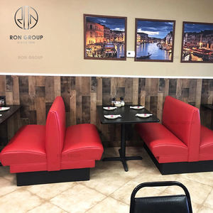 Base negra de cuero moderna y asientos de banquete de Base negra comercial que ahorran espacio para cabina de restaurante de comedor fino - Product Image 1