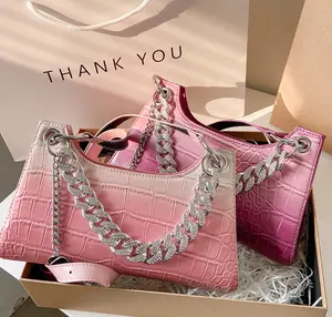 2021 Designer Luxury Handbag Pro Buyer New Fashion New Pattern Underarm Bag Diamonds Chain Link Tote Purse