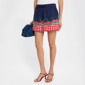 Shorts de plage décontractés d'été personnalisés pour femmes, respirants, à motif cerise tissé, avec fermeture éclair et boutons - Product Image 1