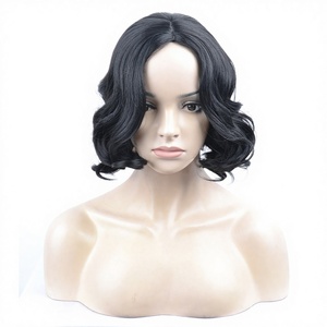 Perruque sur mesure fabriquée à la machine 2025 – Cheveux courts bouclés européens et américains en fibre haute température <span class=keywords><strong>Jiafa</strong></span> pour femme, volumineuse - Product Image 1