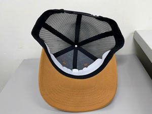 Casquette de camionneur à visière plate en maille respirante noire de style 112, personnalisée en gros, avec broderie 3D de logo, profil moyen, tendance - Product Image 4