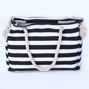 2023 poche étanche fermeture éclair grand été femmes toile rayé plage <span class=keywords><strong>sac</strong></span> fourre-tout avec fantaisie coton corde poignée - Product Image 6