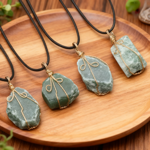 Liontin Kawat Emas Buatan Tangan dengan Batu Kristal Alami Mentah Berwarna-warni, Liontin Kristal Kasar untuk Penyembuhan, Kalung Kristal Mentah untuk Hadiah - Product Image 2