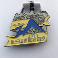 Médailles de cyclisme 3D personnalisées de haute qualité en alliage de zinc émail doux sport Souvenir vélo course médailles de natation