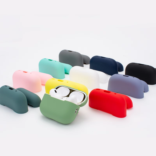 Hot Selling Silicone Protective Case for Airpods Pro 2 Portable Charging Cover Charging Hole Design