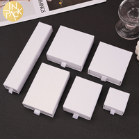 Boîte à bijoux de luxe IN PACK, grande et spacieuse, boîte organisatrice de bijoux personnalisée avec plusieurs compartiments pour le rangement des bijoux à la maison