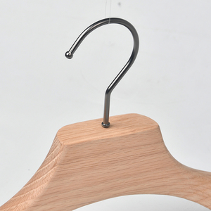 LOGO personalizzato di lusso personalizzato appendiabiti per bambini testa piatta integrata in legno di quercia per bambini appendiabiti per bambini - Product Image 4