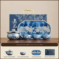 Ensemble de tasses à thé en céramique bleue et blanche à motif de pivoine, patrimoine immatériel chinois, avec coffret cadeau de luxe pour les fêtes et les cadeaux d'affaires