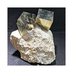 Pietre di <span class=keywords><strong>pirite</strong></span> naturale all'ingrosso che curano campioni minerali di <span class=keywords><strong>pirite</strong></span> grezza piccoli cluster di <span class=keywords><strong>pirite</strong></span> grezza per la decorazione domestica - Product Image 1