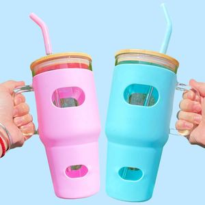 Vaso de Vidrio de Borosilicato de Boca Ancha Reutilizable de 32 oz para Té Boba, Botella de Agua con Funda de Silicona - Product Image 1