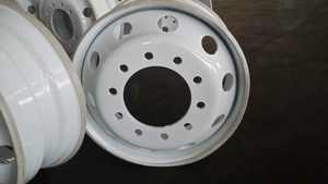 Jante de roue en acier pour camion lourd 22.5x9.00 8 trous et 10 trous Roue Tubeless de camion de 22 <span class=keywords><strong>pouces</strong></span> pour <span class=keywords><strong>pneu</strong></span> 12r22.5 - Product Image 2