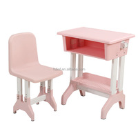 Mobilier scolaire coloré et bon marché tables et chaises de salle de classe en plastique hotsale écolier étudiant étagère bureau et chaise
