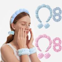 Ensemble de 6 pièces : Bandeau nuage fait main, Bracelet de poignet, Pince à cheveux fleur, Chouchou en velours et Élastique à cheveux pour les soins quotidiens et le maquillage