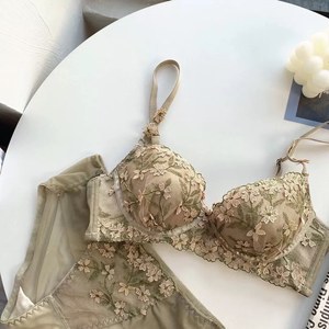 Elegante sujetador con aros y encaje floral, con copa completa push-up y tirantes ajustables para mujer - Product Image 6