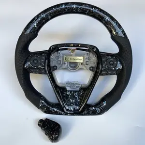 Volante in fibra di carbonio reale prezzo all'ingrosso di fabbrica per Toyota Camry 2018-2019 Corolla 2019-2021 cceccellente motori personalizzati