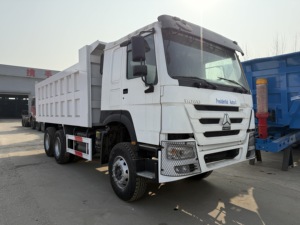Truk Dump Sinotruck Howo 6x4 10 Roda Kamera Belakang 40 Ton Tipper Diesel Euro <span class=keywords><strong>2</strong></span> Segmen Mini Truk Kiri Baru Harga Murah - Product Image 4