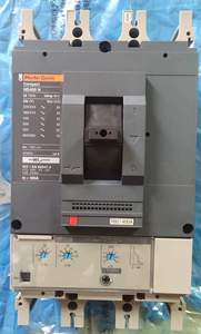 Disyuntor de caja vacía Merlin Gerin Meilan NS400N 3P fijo 320A 400A original y genuino en stock - Product Image 1