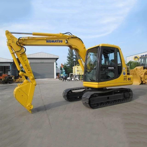 รถขุดตีนตะขาบ KOMATSU PC60-7/8 มือสอง น้ำหนัก 6.3 ตัน อุปกรณ์ไฮดรอลิกขนาดเล็ก ความจุ 0.28 ลูกบาศก์เมตร  ประกอบด้วยชิ้นส่วนหลักๆ เช่น เครื่องยนต์ มอเตอร์ และปั๊ม - Product Image 6