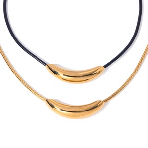 Collares de Moda en Acero Inoxidable con Baño de Oro Real de 18K PVD, Antideslustre, para Mujeres y Chicas - Product Image 1
