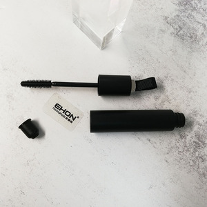 Tube de mascara vide en PETG noir mat avec bouchon décoré d'un ruban, flacon cylindrique en plastique, conteneur cosmétique personnalisé avec logo - Product Image 6