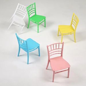 Элегантный детский обеденный стул Chiavari в стиле Тиффани, пластиковый, Лидер продаж для отелей, уличная кухня, современный для детей, вечеринок - Product Image 2