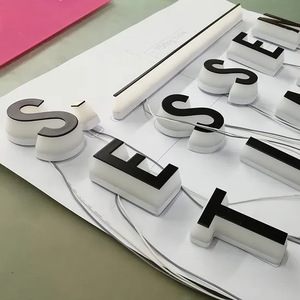Letrero LED Retroiluminado Acrílico Mini <span class=keywords><strong>de</strong></span> Alta Calidad con Letras y Alfabeto Luminosos para Decoración <span class=keywords><strong>de</strong></span> Bares y Edificios - Product Image 4
