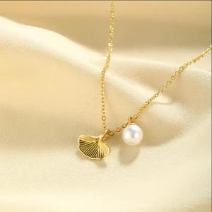 Collares de Moda para el Día de Verano, Joyería de Acero Inoxidable con Colgante de Concha y Perla, Cadena Chapada en Oro de 18K para Mujer - Product Image 2