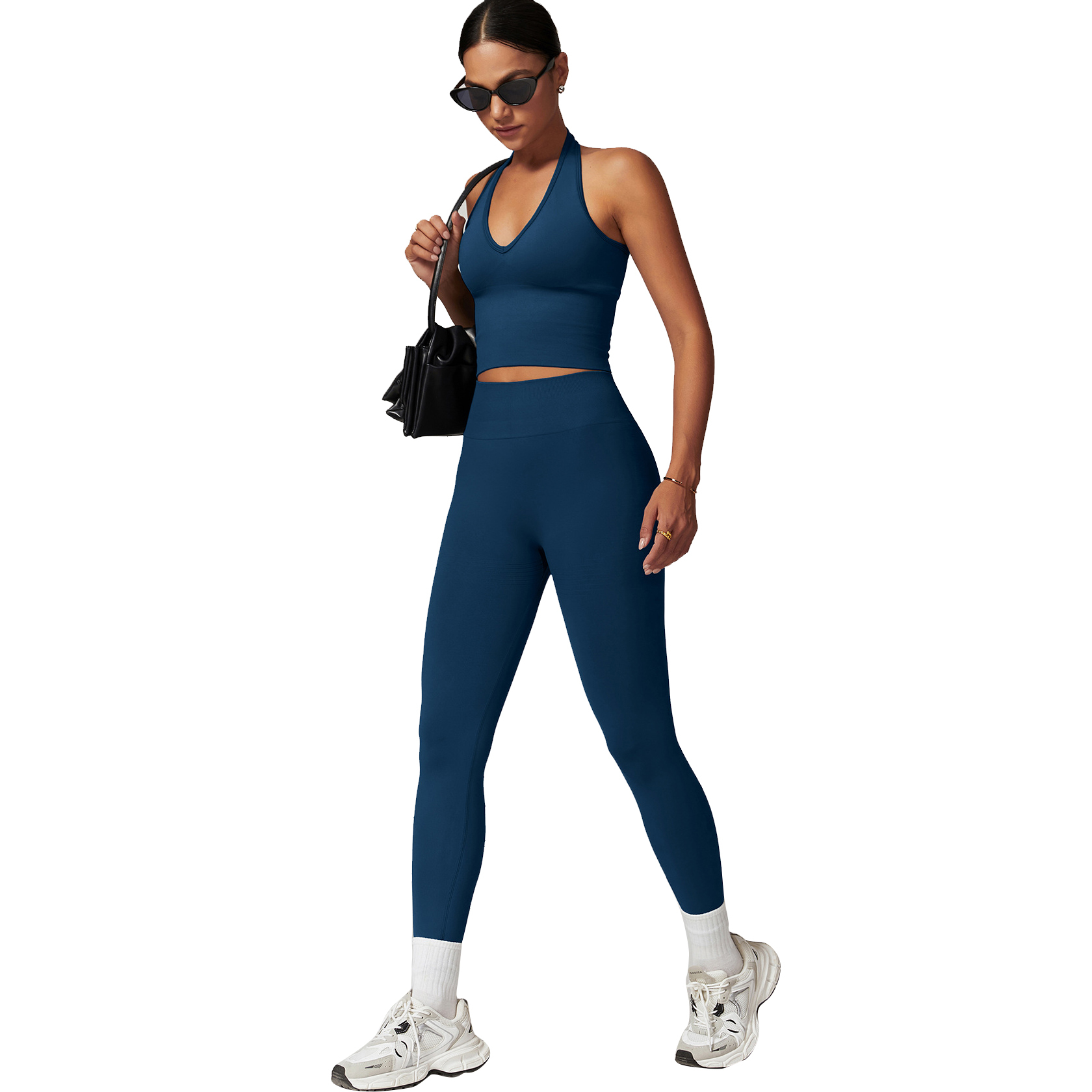 Women's Seamless Scrunch Back Yoga Wear Set Soft Stretchy Halter Neck Bra And Shorts Four-Way Stretch Workout Clothing
