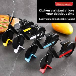 Piccola pecora creativa in acciaio inox Pizza Cutter rullo usa e getta strumento di cottura del Tram - Product Image 2