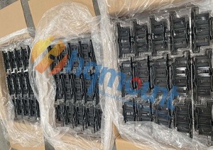 Clip <span class=keywords><strong>de</strong></span> drenaje <span class=keywords><strong>de</strong></span> guía <span class=keywords><strong>de</strong></span> agua <span class=keywords><strong>de</strong></span> Panel Solar HQ MOUNT Fabricante 30mm 35mm 40mm Clips <span class=keywords><strong>de</strong></span> limpieza <span class=keywords><strong>de</strong></span> módulo PV - Product Image 6