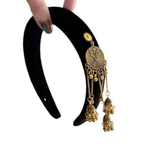 ربطات رأس سوداء مخملية واسعة شرابة للنساء والفتيات رباط رأس للحفلات أغطية رأس إكسسوارات يدوية عتيقة - Product Image 1