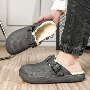 Chaussures EVA d'automne-hiver pour hommes, pantoufles en peluche de grande taille à semelle épaisse, tongs confortables antidérapantes à la mode et à bout chaud - Product Image 3