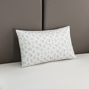 Taie d'oreiller rectangulaire de haute qualité en fibre d'argent, brodée, motif nature vintage, en coton biologique et soie pour un sommeil sain - Product Image 2