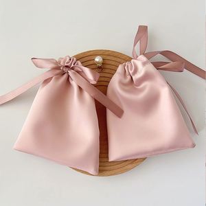 Pochette à cordon en faux satin rose pour bijoux, bague, boucles d'oreilles, sac cadeau pour pièces de monnaie, emballage élégant, léger, portable, logo personnalisé - Product Image 1
