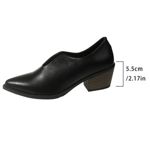 Pointed Toe Thick Heel Slip-on Women's Small Leather Shoes Autumn Arrival Plus Size British Style Retro Mid-heeled Flats - Product Image 6
